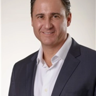 Gregory Albert board-certified labiaplasty surgeon