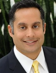 Sam Jejurikar board-certified labiaplasty surgeon