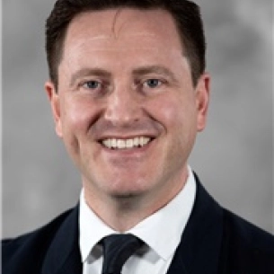 Gregory Borschel board-certified labiaplasty surgeon