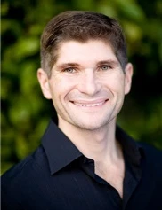 Gavin Dry board-certified labiaplasty surgeon