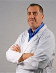 Mark Broudo board-certified labiaplasty surgeon