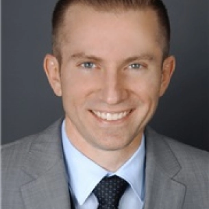 Gregory Lakin board-certified labiaplasty surgeon