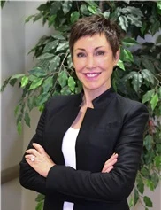Patricia Arledge board-certified labiaplasty surgeon