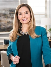 Donna Krummen board-certified labiaplasty surgeon