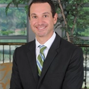 Joseph Cannova board-certified labiaplasty surgeon