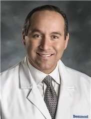 Julio Sosa board-certified labiaplasty surgeon
