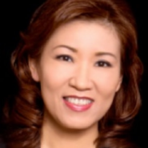 Victoria Yongsook Suh board-certified labiaplasty surgeon
