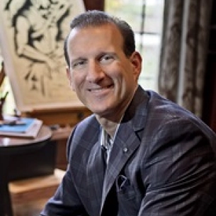 Gregory Fedele board-certified labiaplasty surgeon