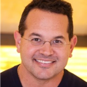 Paul Wigoda board-certified labiaplasty surgeon