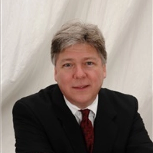 Ralph Cozart board-certified labiaplasty surgeon