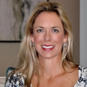 Amy Alderman board-certified labiaplasty surgeon
