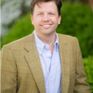 Byron Poindexter board-certified labiaplasty surgeon