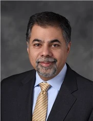 Aamir Siddiqui board-certified labiaplasty surgeon
