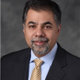 Aamir Siddiqui board-certified labiaplasty surgeon