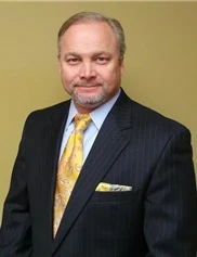 Mike Gonce board-certified labiaplasty surgeon