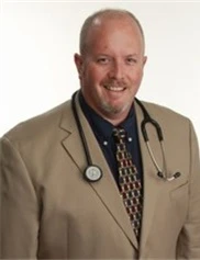 Steven Yearsley board-certified labiaplasty surgeon