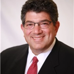 Eric Desman board-certified labiaplasty surgeon