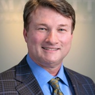 Michael McNeel board-certified labiaplasty surgeon