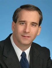 Barry Handler board-certified labiaplasty surgeon