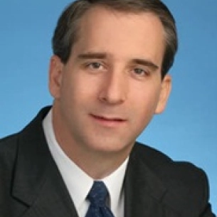 Barry Handler board-certified labiaplasty surgeon