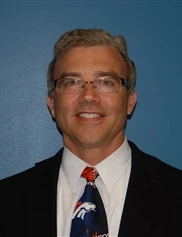 Steven Schmidt board-certified labiaplasty surgeon