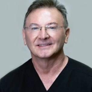 Gregory Pisarski board-certified labiaplasty surgeon