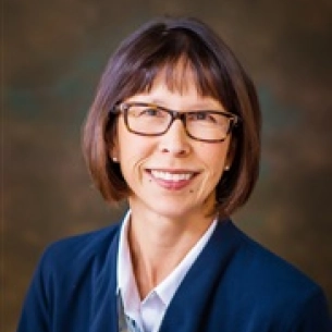 Christine Cheng board-certified labiaplasty surgeon