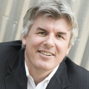 Cary Canoun board-certified labiaplasty surgeon