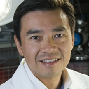 Granger Wong board-certified labiaplasty surgeon