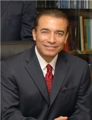 Al Aly board-certified labiaplasty surgeon