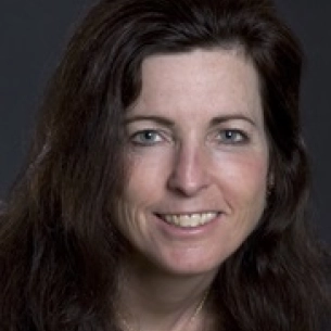 Juliana Hansen board-certified labiaplasty surgeon