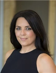 Niki Christopoulos board-certified labiaplasty surgeon
