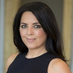 Niki Christopoulos board-certified labiaplasty surgeon