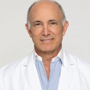 Bernard Shuster board-certified labiaplasty surgeon