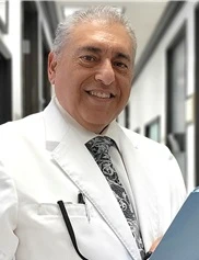 Sean Younai board-certified labiaplasty surgeon