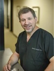 Steven Holzman board-certified labiaplasty surgeon