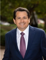 Mark Schwartz board-certified labiaplasty surgeon