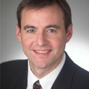 Scott Chapin board-certified labiaplasty surgeon