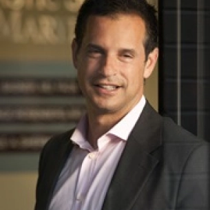 Adam Basner board-certified labiaplasty surgeon