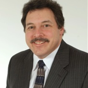 Howard Dash board-certified labiaplasty surgeon