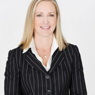 Patti Flint board-certified labiaplasty surgeon