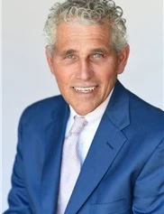 Kenneth Odinet board-certified labiaplasty surgeon