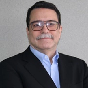 John Pagan board-certified labiaplasty surgeon