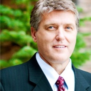 Jed Bindrup board-certified labiaplasty surgeon