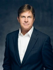 Robert Kachenmeister board-certified labiaplasty surgeon