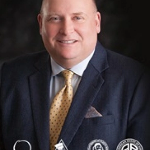 Michael Bohley board-certified labiaplasty surgeon