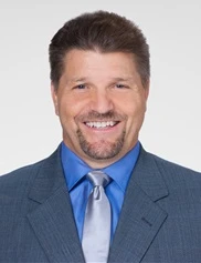 Paul Faringer board-certified labiaplasty surgeon