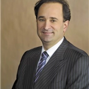 David Abramson board-certified labiaplasty surgeon