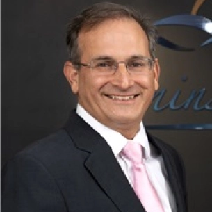 Vincent Perrotta board-certified labiaplasty surgeon