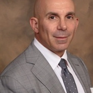 Daniel Bortnick board-certified labiaplasty surgeon